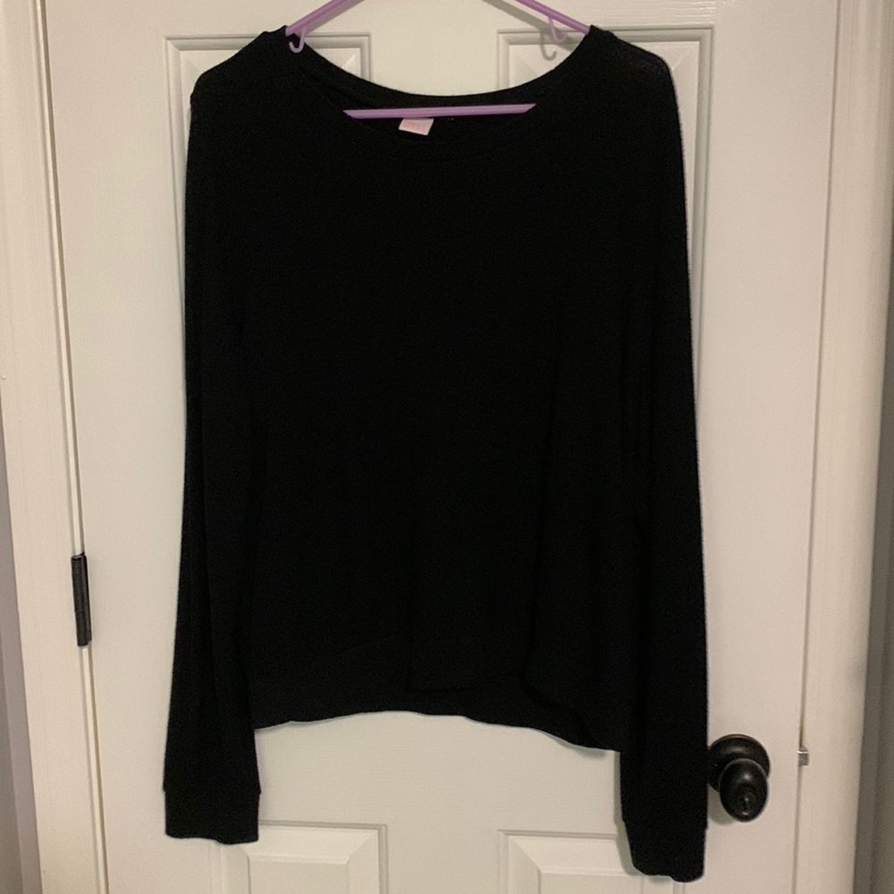 Make + Model long sleeve black sweatshirt